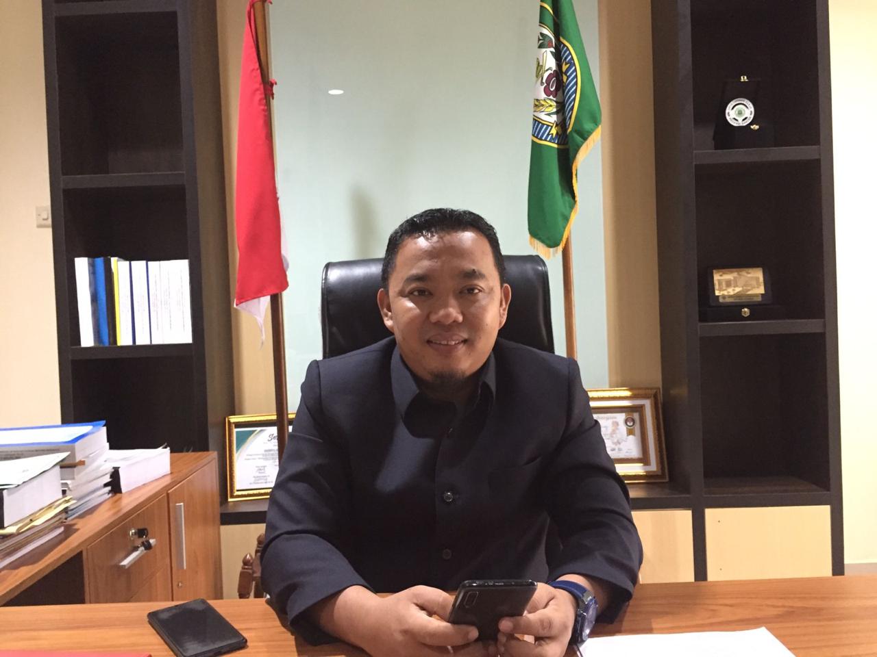 Ketua Komisi IV DPRD Provinsi Bengkulu Dempo Xler
