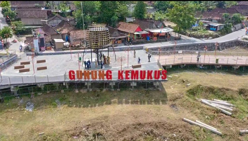 Obyek Wisata The New Kemukus