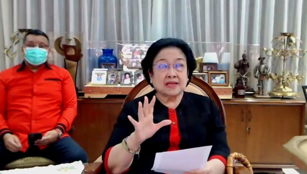 Megawati Gelar Halalbihal Secara Virtual dengan Kader PDIP