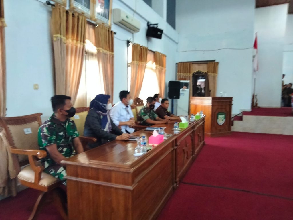Rapat Paripurna DPRD Seluma Agenda Mendengar Jawaban Eksekutif Terhadapa Fraksi Atas Raperda