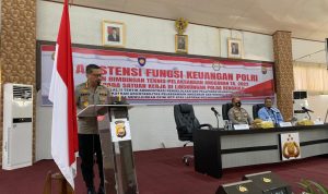 Polsek Tebat Karai Pasang Garis Polisi Dilokasi Tanah Amblas