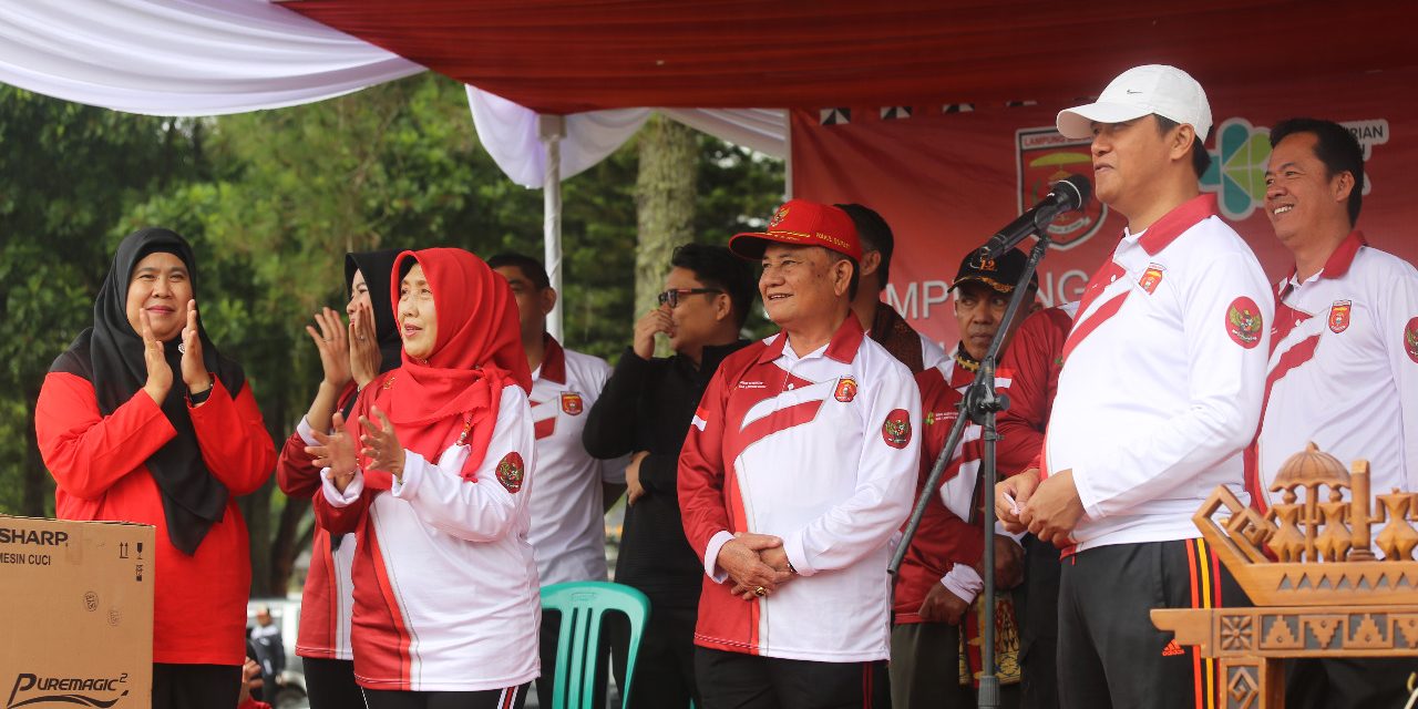 Peringati Hkn Pemkab Lambar Gelar Senam Bersama