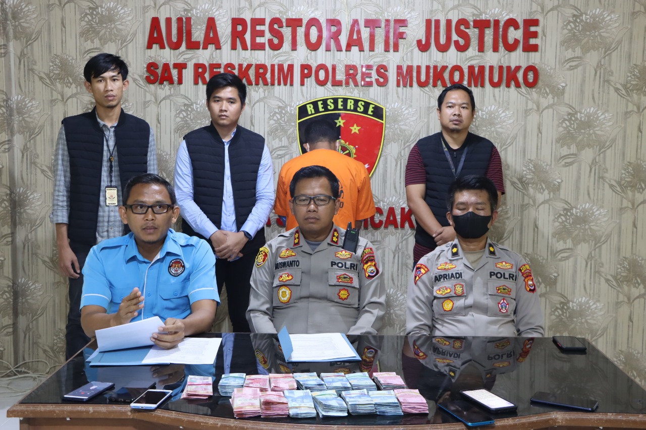 Kapolres Mukomuko Berhasil Menyita Rp. 159.000.000 Dati Korupsi Piid-Pel