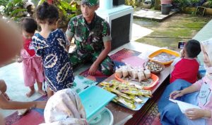 Kurangi Angka Stunting, Babinsa Aktif Dampingi Petugas Posyandu