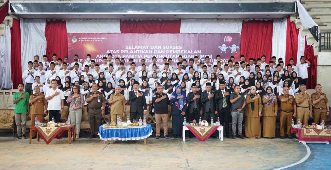 Hidayat Lantik 612 Anggota PPS Kabupaten Asahan