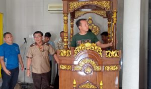 Dukung Pemkab Muba Tingkatkan Syiar Islam, PT Petro Muba Serahkan Bantuan CSR Mimbar Khotbah