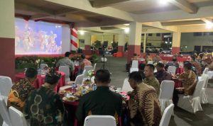 Polda Bengkulu dan Polres Jajaran Nobar Wayang Orang Pelakon Panglima TNI Hingga Kapolri