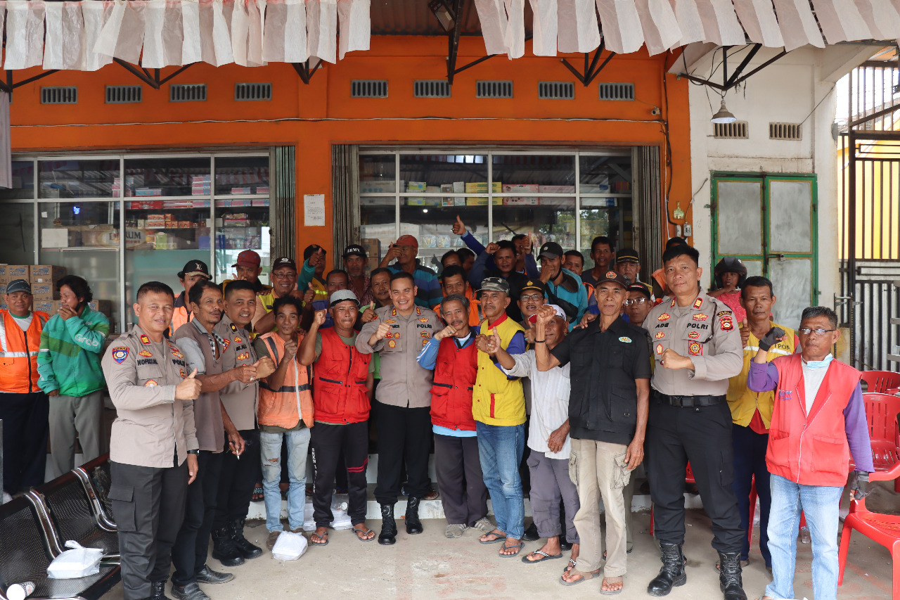 Jum'at Curhat Kapolres Muba AKBP Siswandi Menyambangi Kumpulan Ojek