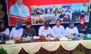 Ratusan tim basah kering antusias sambut kedatangan mang Heri