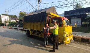 Antisipasi Pelanggaran dan Laka, Satlantas Polres Kendal Intens Patroli Blue Light