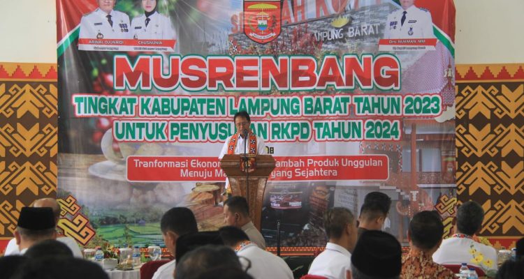 Musrenbang Kabupaten Lampung Barat Dalam Rangka Menyusun RKPD Tahun 2024 Bertema"Transpormasi Ekonomi Dan Nilai Tambah Produk unggulan Menuju Masyarakat Yang Sejahtera"