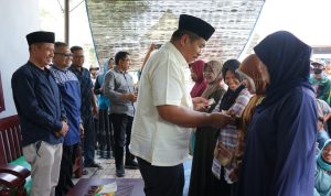 Wabup Asahan Salurkan Bantuan Kepada Petugas DLH