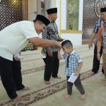 BKM Agung H. Achmad Bakrie Kisaran dan Bupati Asahan Salurkan Bantuan Kepada Anak Yatim dan Kaum Dhuafa