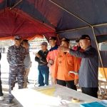 Tinjau Lokasi Pencarian Korban Tenggelam, Gubernur Rohidin Ingatkan Masyarakat Jangan Mandi di Pantai