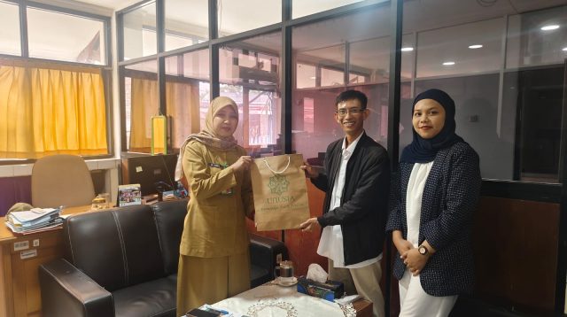 Prodi Akuntansi UNUSIA Tawarkan Beasiswa KIP Kuliah Dua Gelar ke Kelurahan Tanah Tinggi Jakpus